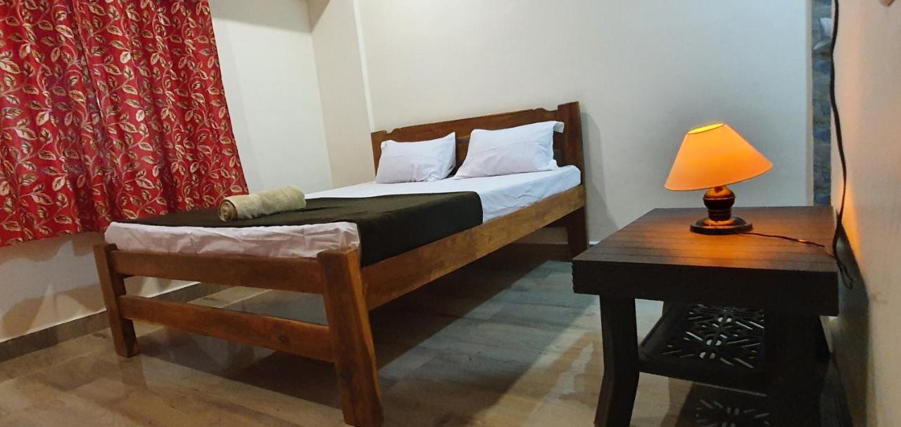 Serina House Mālvan Dış mekan fotoğraf